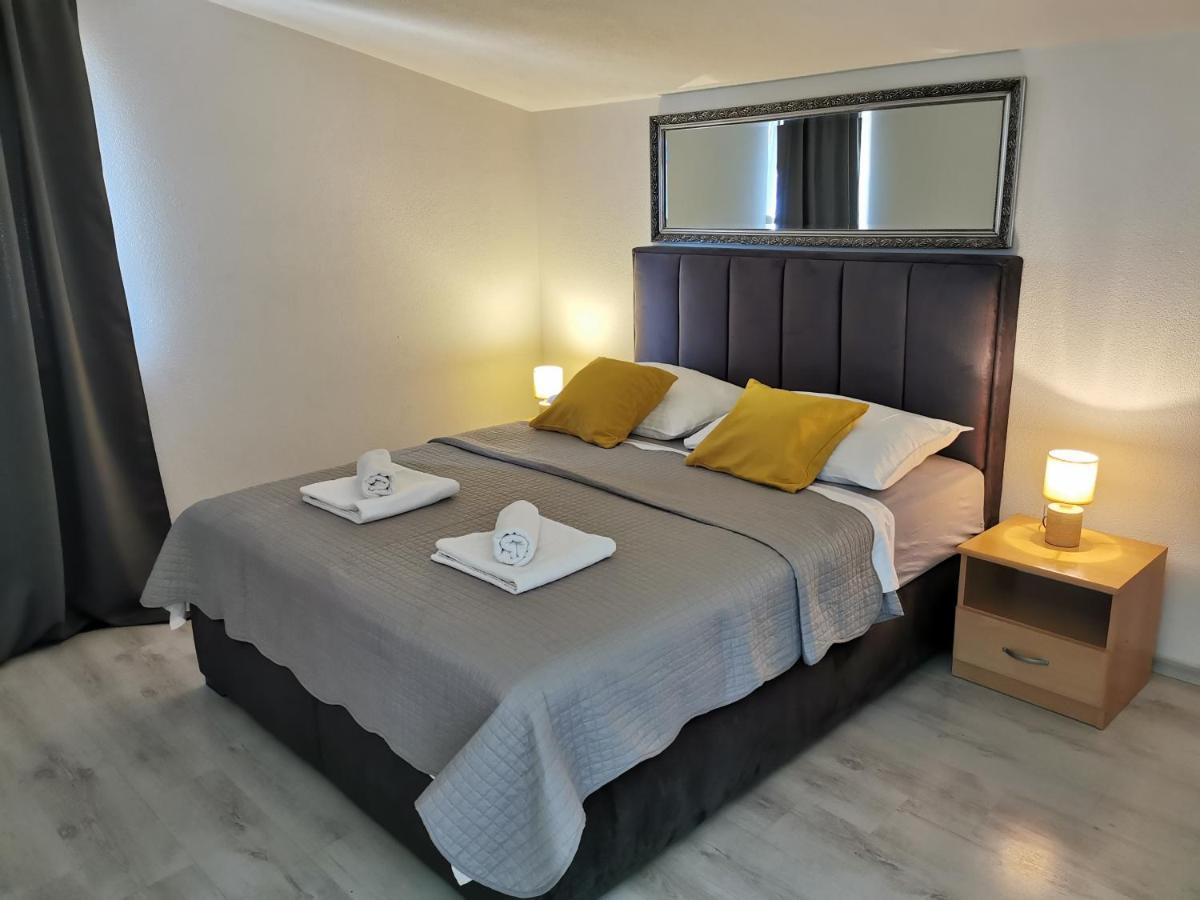 Apartment Jurcevic Trogir Exterior photo